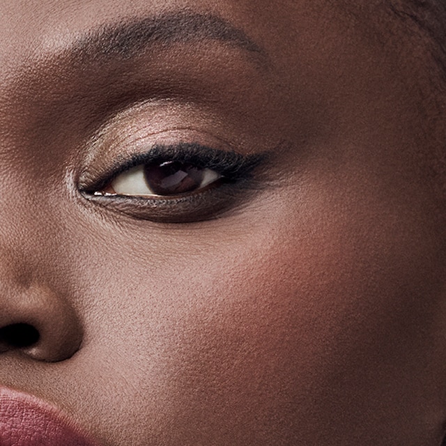 The Sculpting Blush