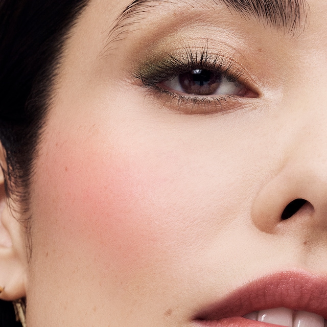 The Sculpting Blush