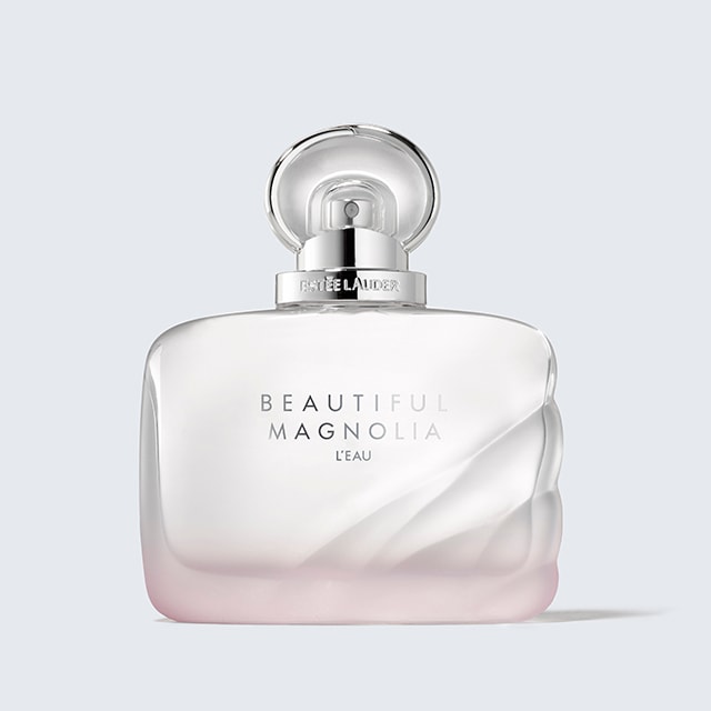 Beautiful Magnolia L’Eau