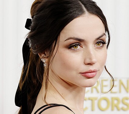 Ana de Armas’ Red Carpet Makeup Recap | Discover | Estée Lauder