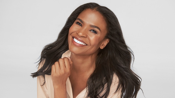 photo of estee lauder brand ambassador nia long