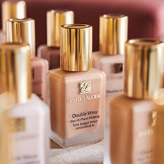 Double Wear Stay-in-Place Makeup: 24-hour wear. No touch ups needed.